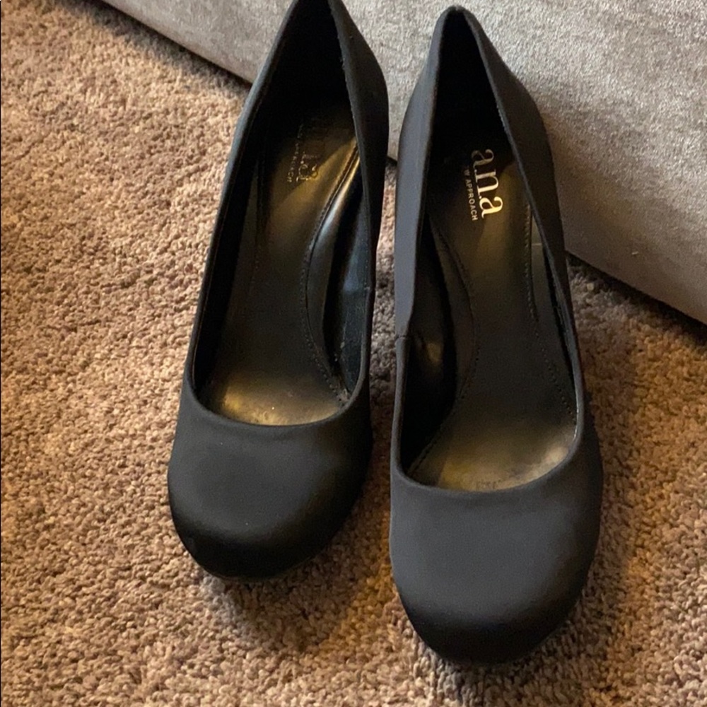 A.N.A. Black heels